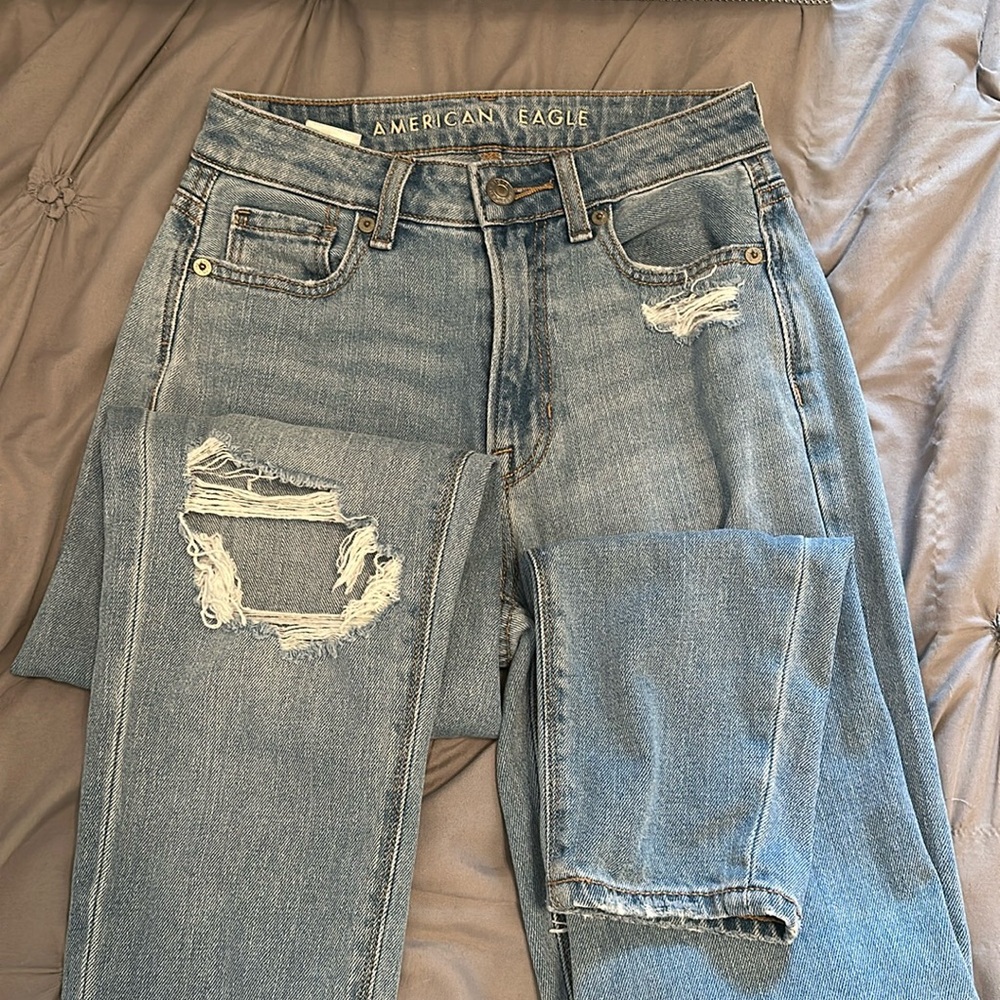 American Eagle Size 000 Mom Jean